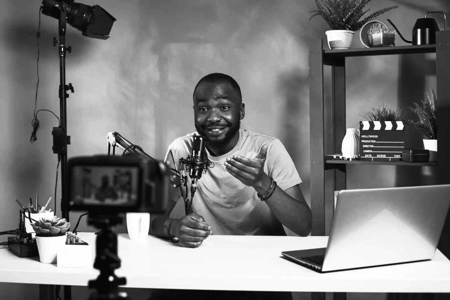 Content is a King Even in Retail. How to Create Content Creation Space